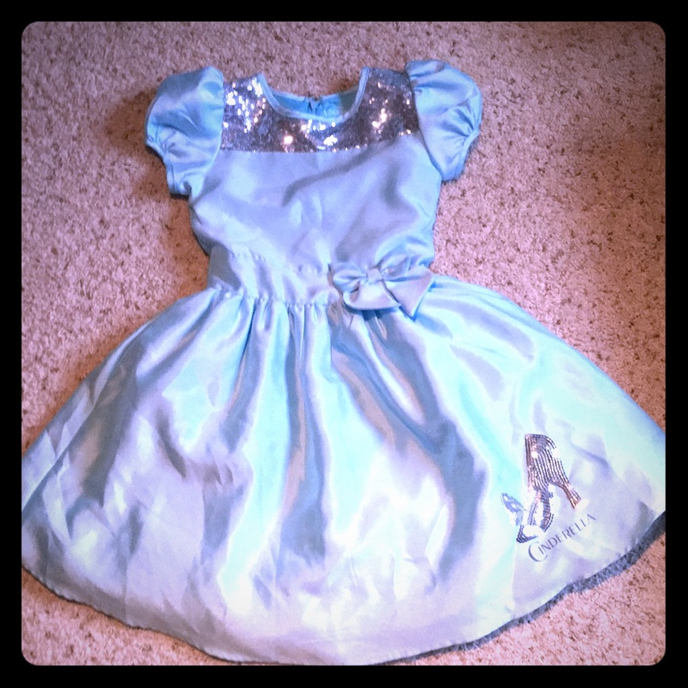 Cinderella🌟 Girl’s Dress